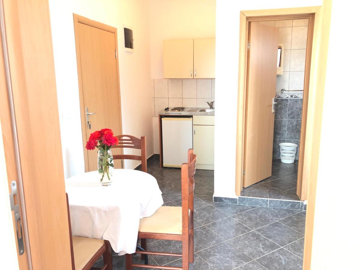 Apartments Radosevic Ulcinj Exterior foto