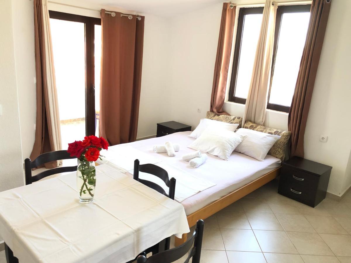 Apartments Radosevic Ulcinj Exterior foto