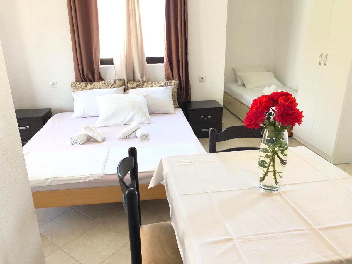Apartments Radosevic Ulcinj Exterior foto
