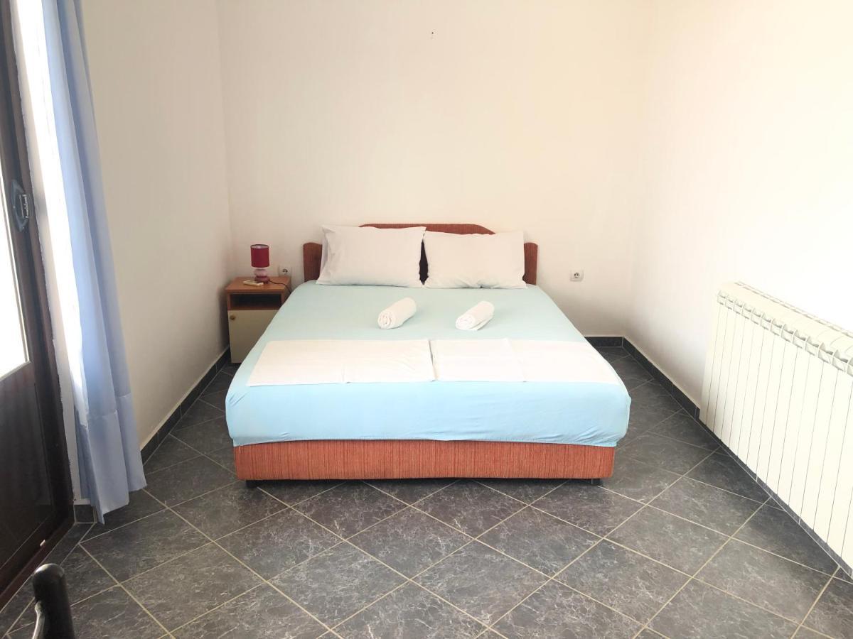 Apartments Radosevic Ulcinj Exterior foto