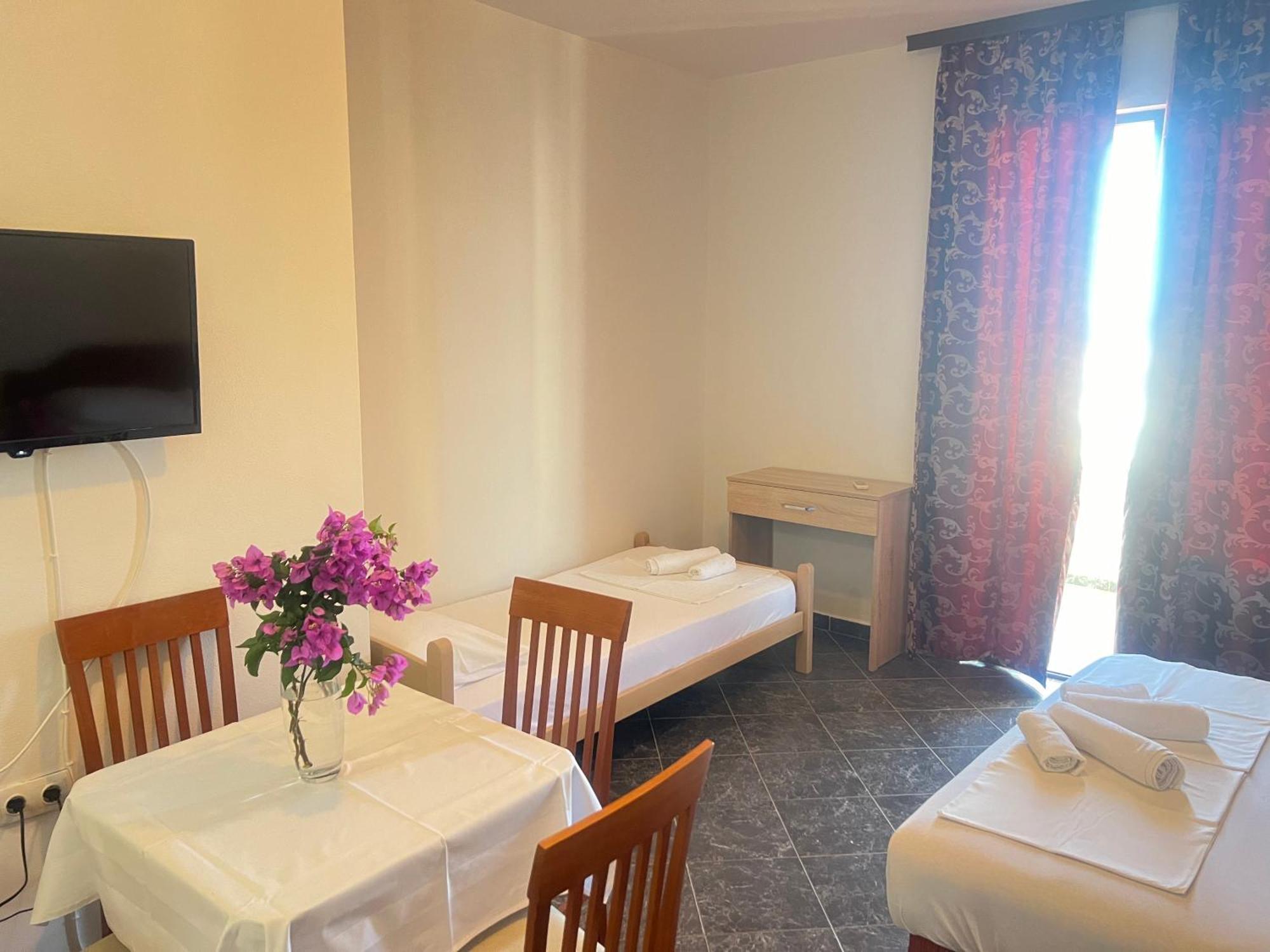 Apartments Radosevic Ulcinj Exterior foto